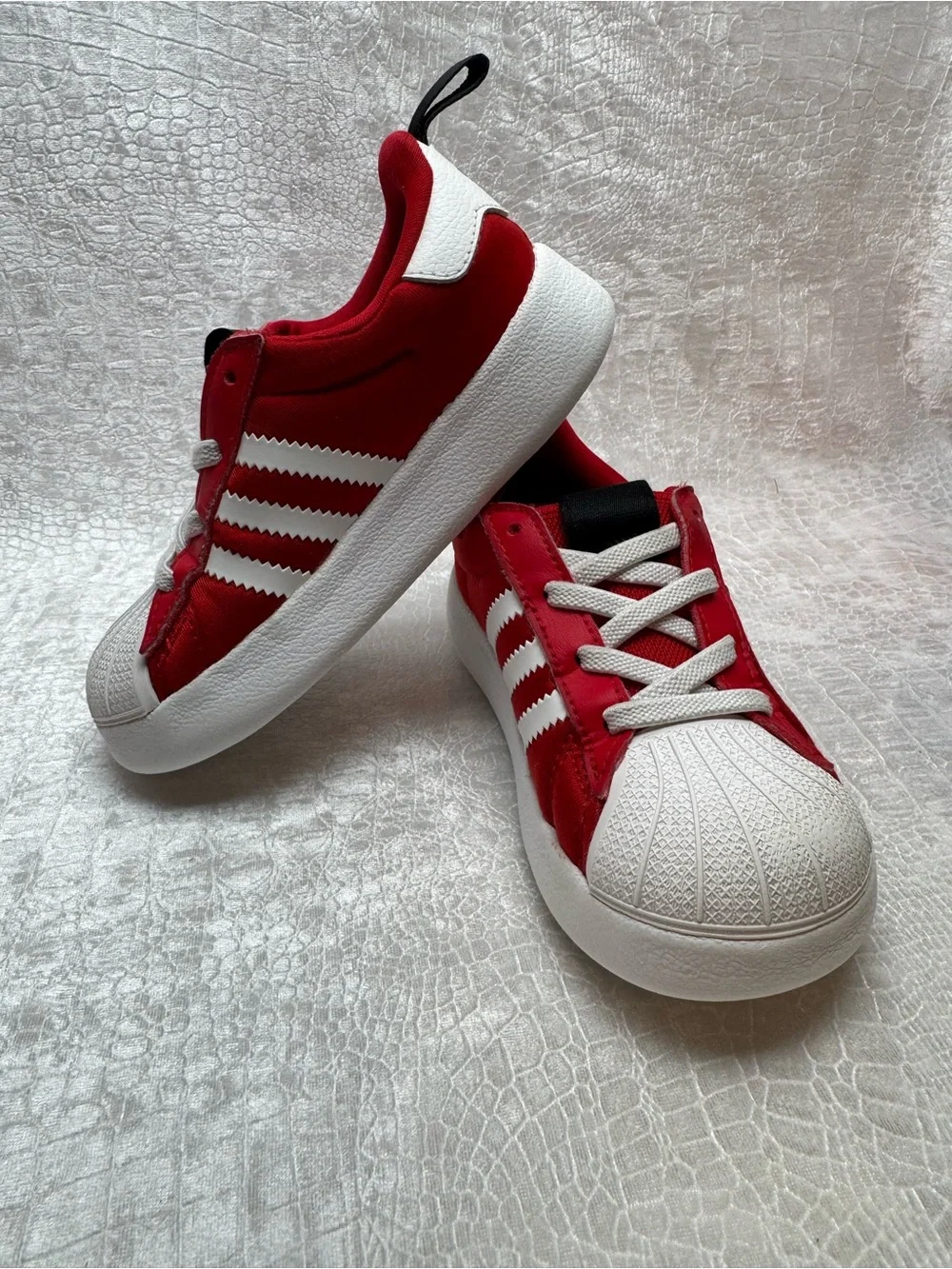 adidas Disney adiFOM Superstar 360 sneakers, toddler size 9